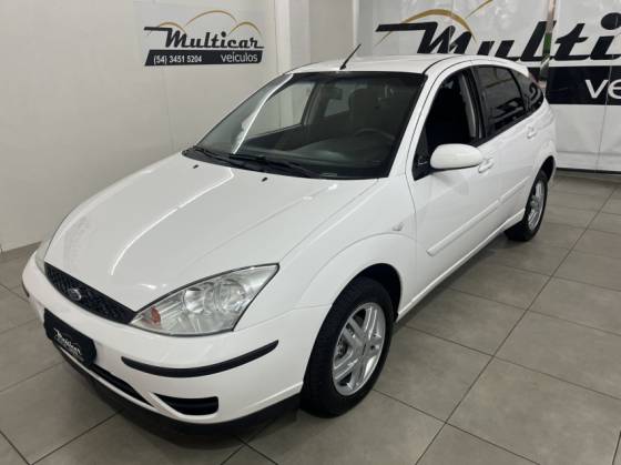FORD FOCUS 1.6 GLX 8V GASOLINA 4P MANUAL